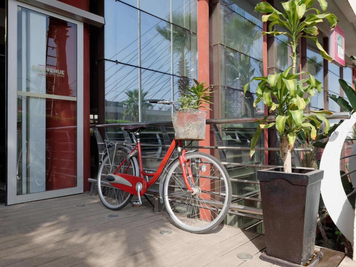 Hotel Ibis Casablanca Sidi Maarouf Exterior foto